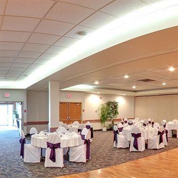 St. Albert Inn & Suites Saint Albert Bagian luar foto