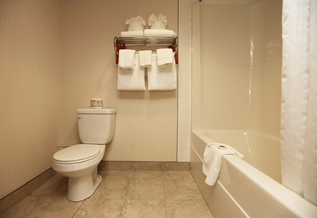 St. Albert Inn & Suites Saint Albert Ruang foto